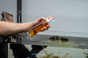 2HR Aquarist APT 3 Complete fertilizer container for aquatic plants, featuring a label with product details and branding.