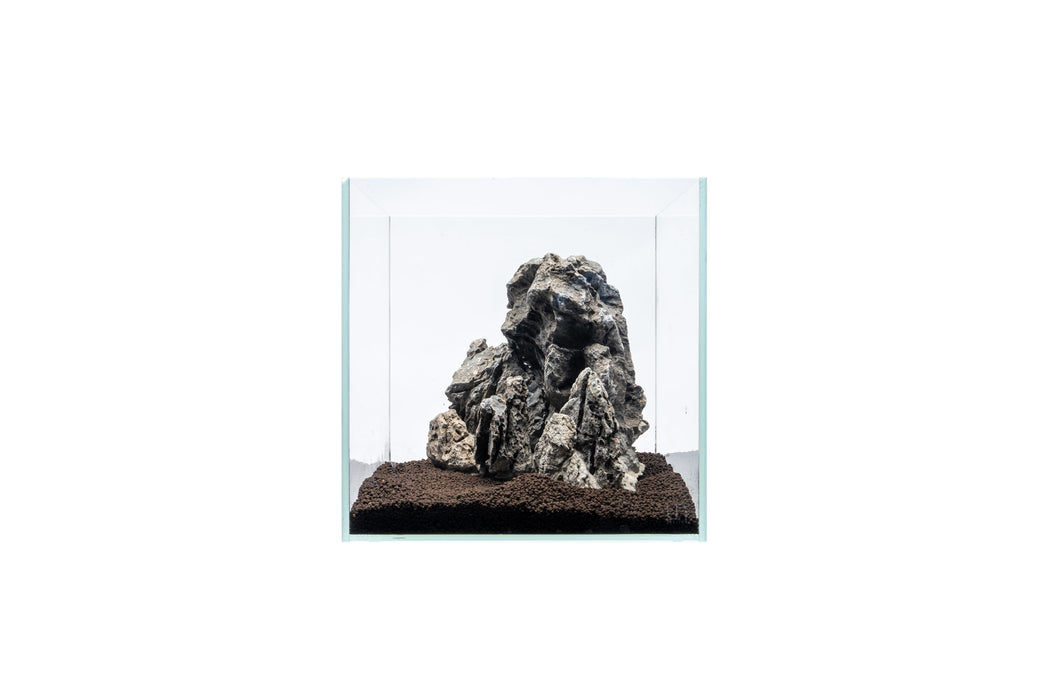 UNSHARDSCAPE Boutique Seiryu Stone showpiece, smooth blue-gray natural stone sculpture, decorative interior decor item.