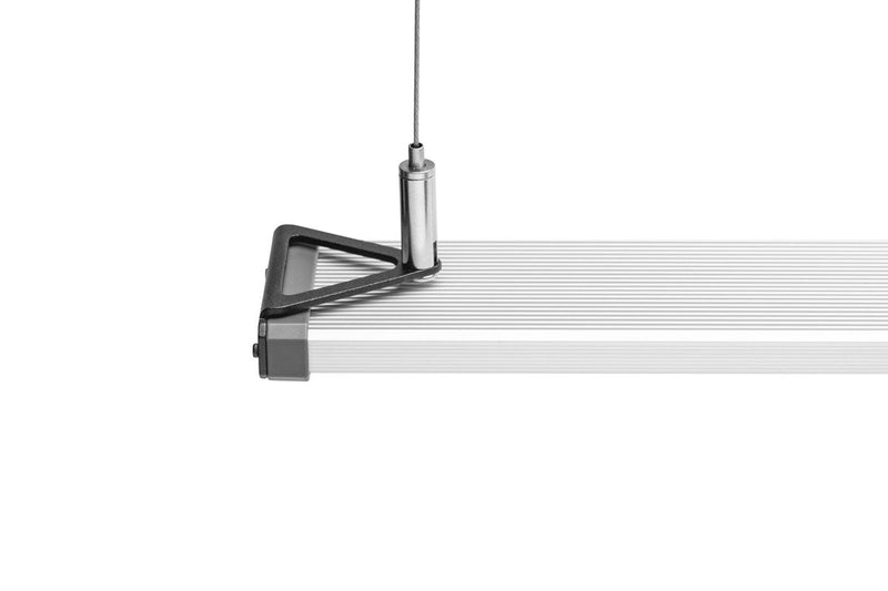 Chihiros B Series Hanging Kit for aquarium lighting, includes mounting hardware and adjustable cords for secure installation.