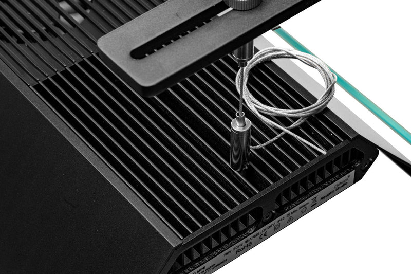 Chihiros RGB Vivid Mini Pendant LED Light for aquarium lighting, showcasing colorful LED strip and compact pendant design.