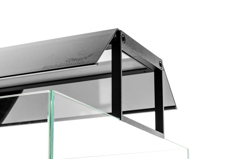 Chihiros SLIM Light Shade with Mirror for aquarium lighting, sleek design, and reflective mirror surface.