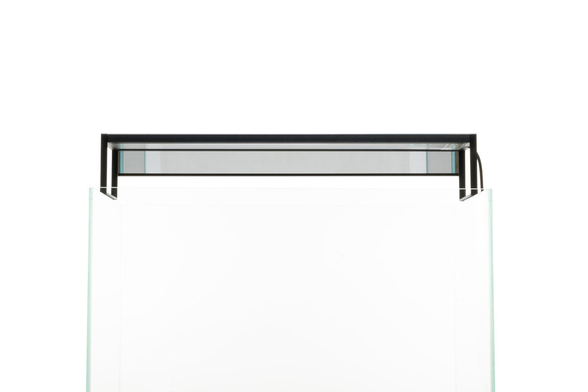 Chihiros WRGB II PRO Light Shade with Mirror - Buce Plant