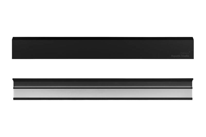 Chihiros WRGB Vivid 3 Light Shade with Mirror for aquarium lighting, showcasing sleek design and reflective mirror surface.