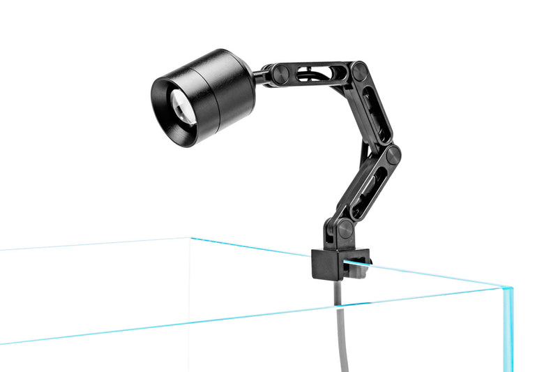 Chihiros Z Light Tiny LED light for aquariums, compact and energy-efficient aquatic lighting from Chihiros.