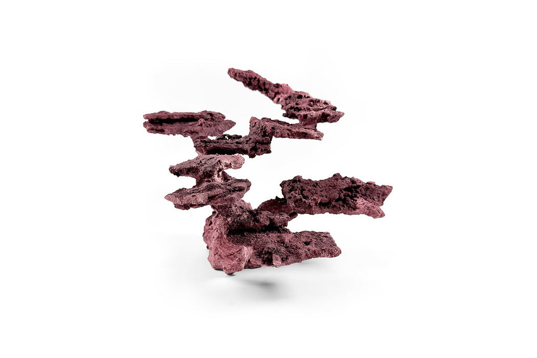 WFR Reef Rock Showpiece (RRS017) hardscape decor for aquariums, featuring a natural-looking rock formation for reef tanks.
