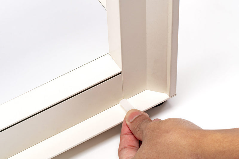 White UNS Aluminum Aquarium Stand by Ultum Nature Systems, sturdy and sleek for supporting fish tanks.