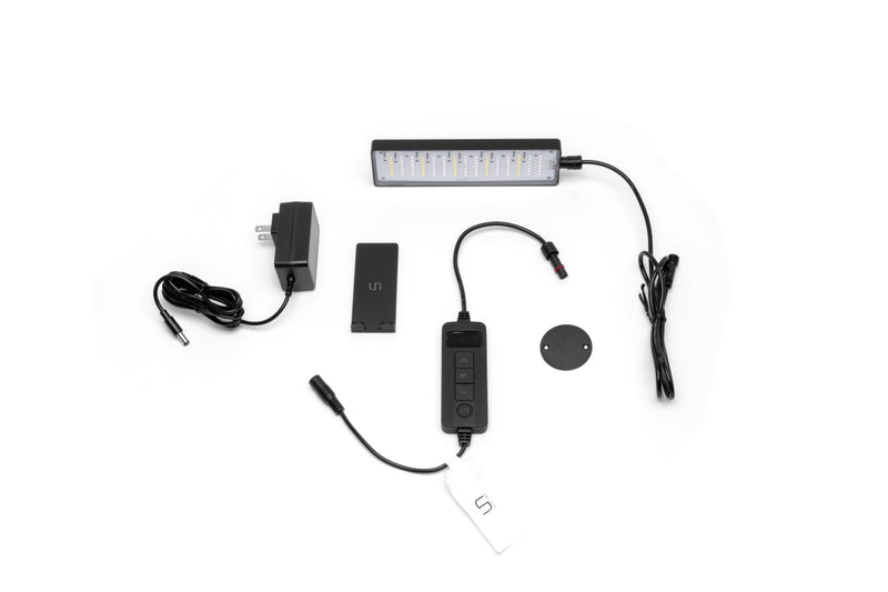 Magnetized UNS Mini Refugium Light by Ultum Nature Systems for aquatic tanks, compact LED lighting for refugiums.