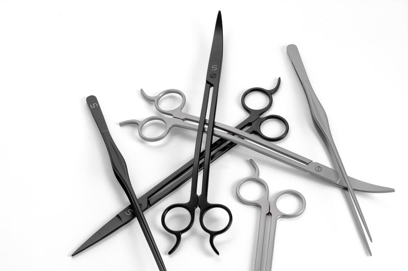 UNSTOOLS UNS Pro Aquascaping Tools black straight scissors for precise aquatic plant trimming and aquascaping accessories.