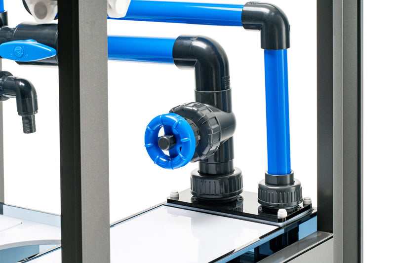 Ultem Nature Systems UNS Reef System R180 rimless aquarium tank with clear glass and sleek design.