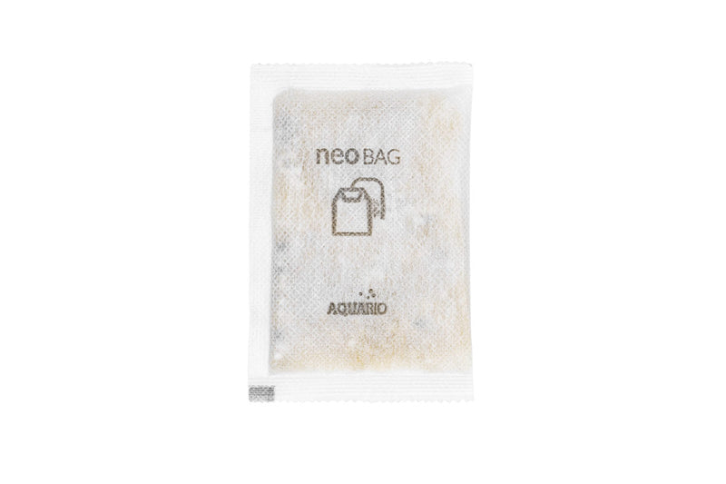 Aquario Neo Bag water conditioner packet for aquarium use, featuring brand name Aquario on the packaging.