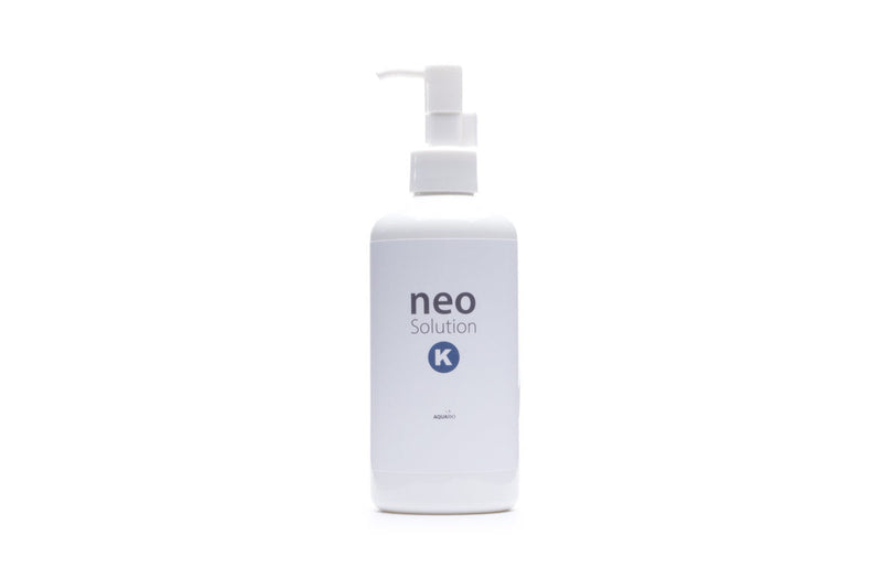 Aquario Neo Solution K liquid potassium fertilizer for aquatic plants, in a clear bottle with a label showing product details.