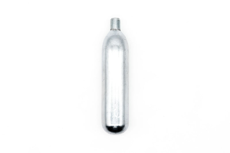CLSMTC Ultum Nature Systems disposable CO2 cartridge for aquarium or plant system, compact and easy to install.
