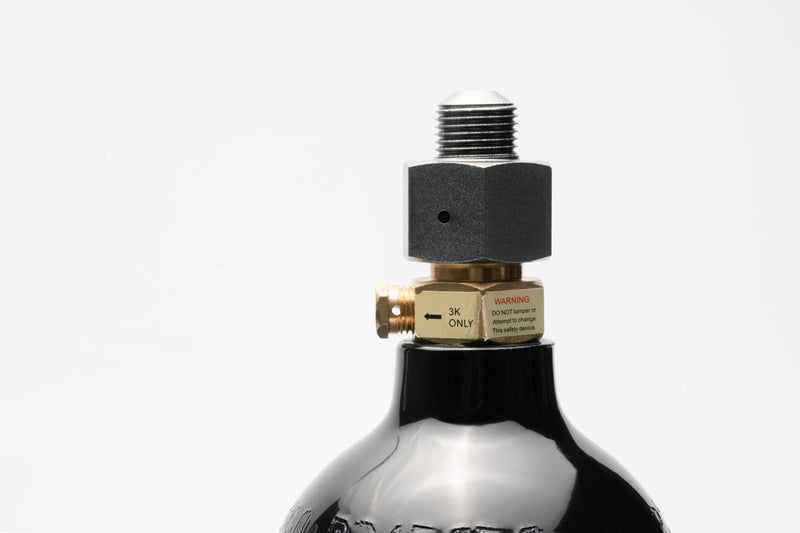 UNS Mini Dual Stage CO2 Regulator for precise CO2 control, featuring dual gauges and compact design for aquarium or beverage use